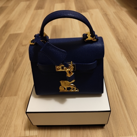 Designer bag - Picture 3 of 3